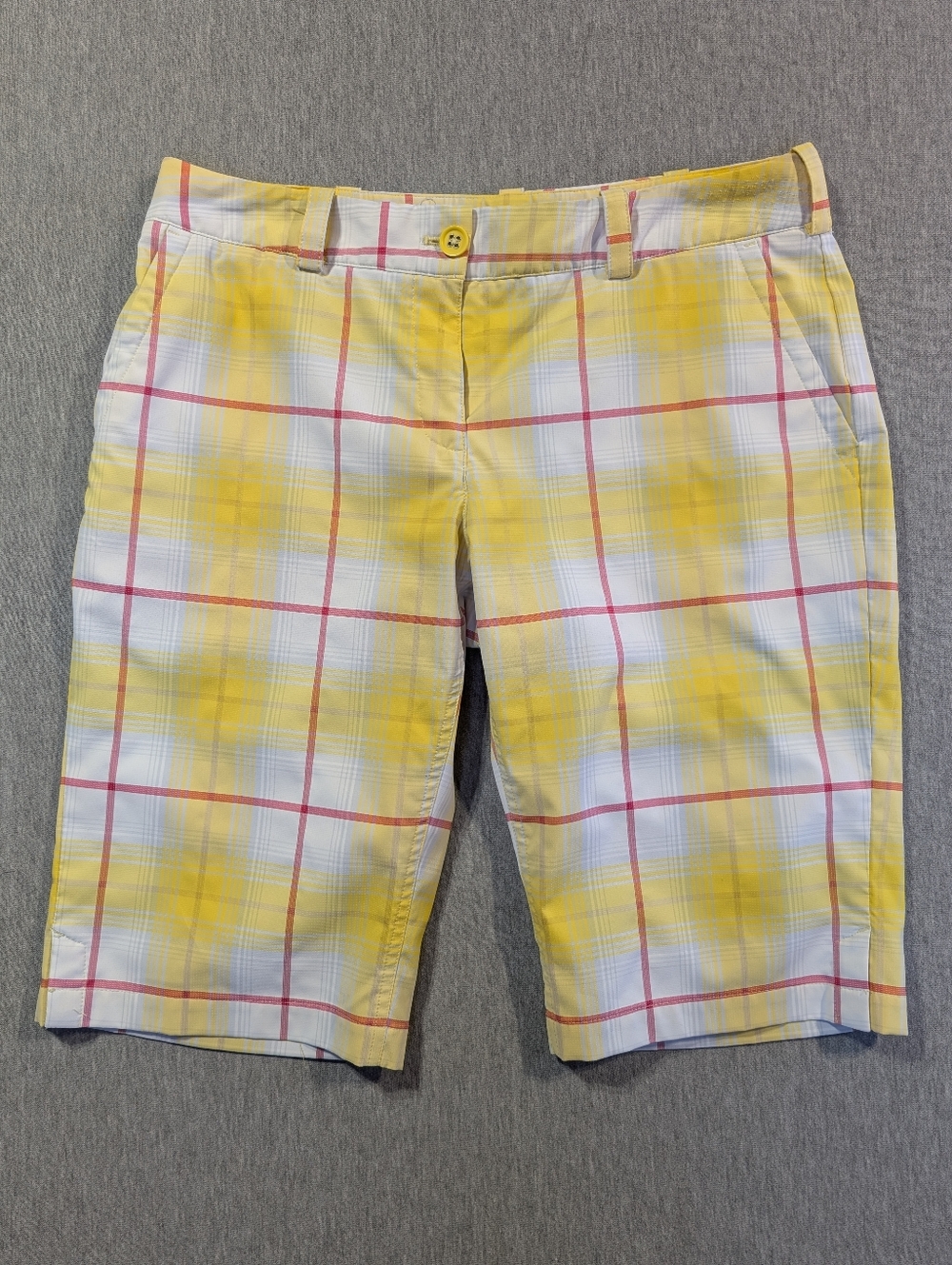 Nike Golf Tour Performance Plaid Shorts Women's 10 Yellow White Red Dri-Fit